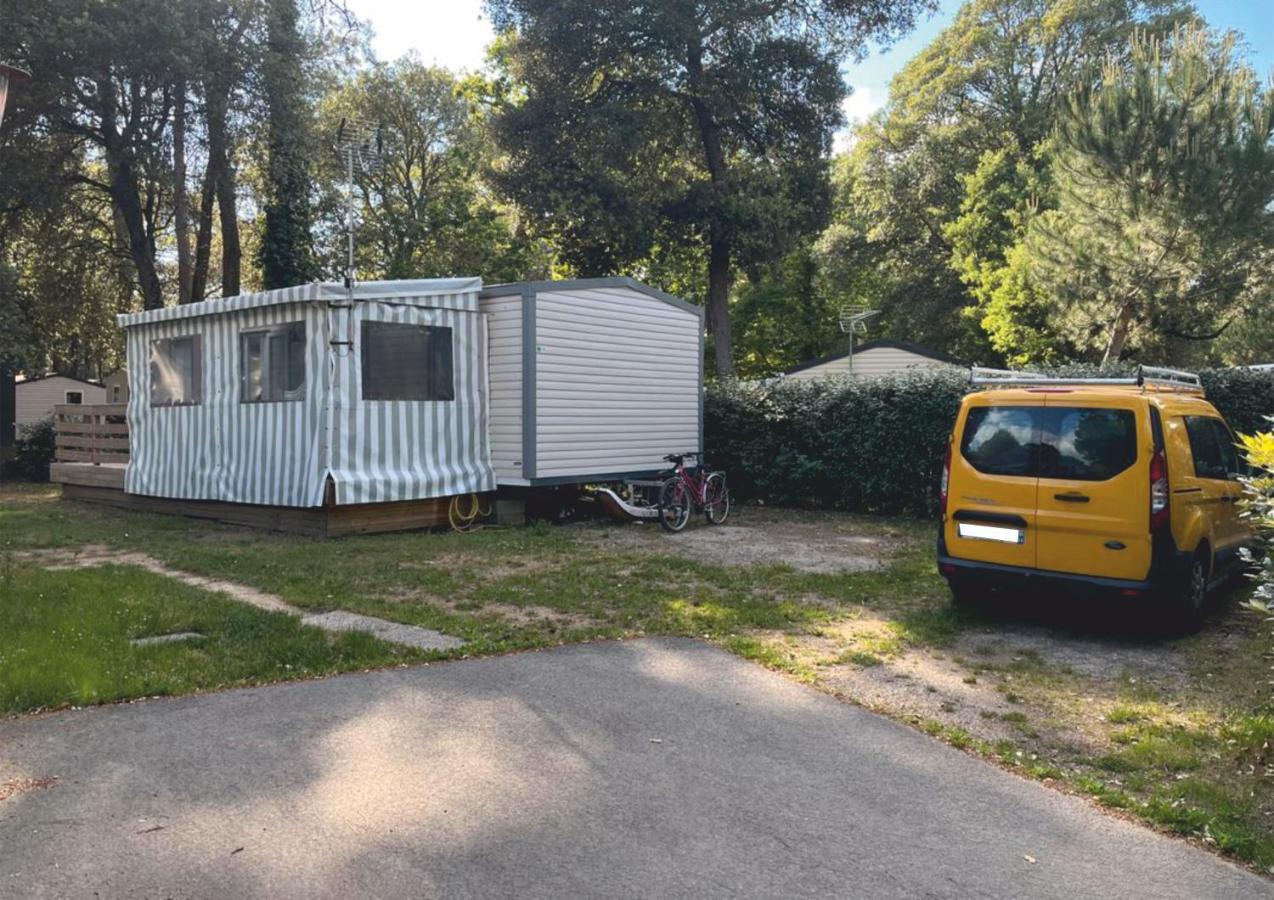 Grand Mobile-Home 45M2 Au Calme Et Au Bord De Mer Saint-Brévin-les-Pins Exterior foto
